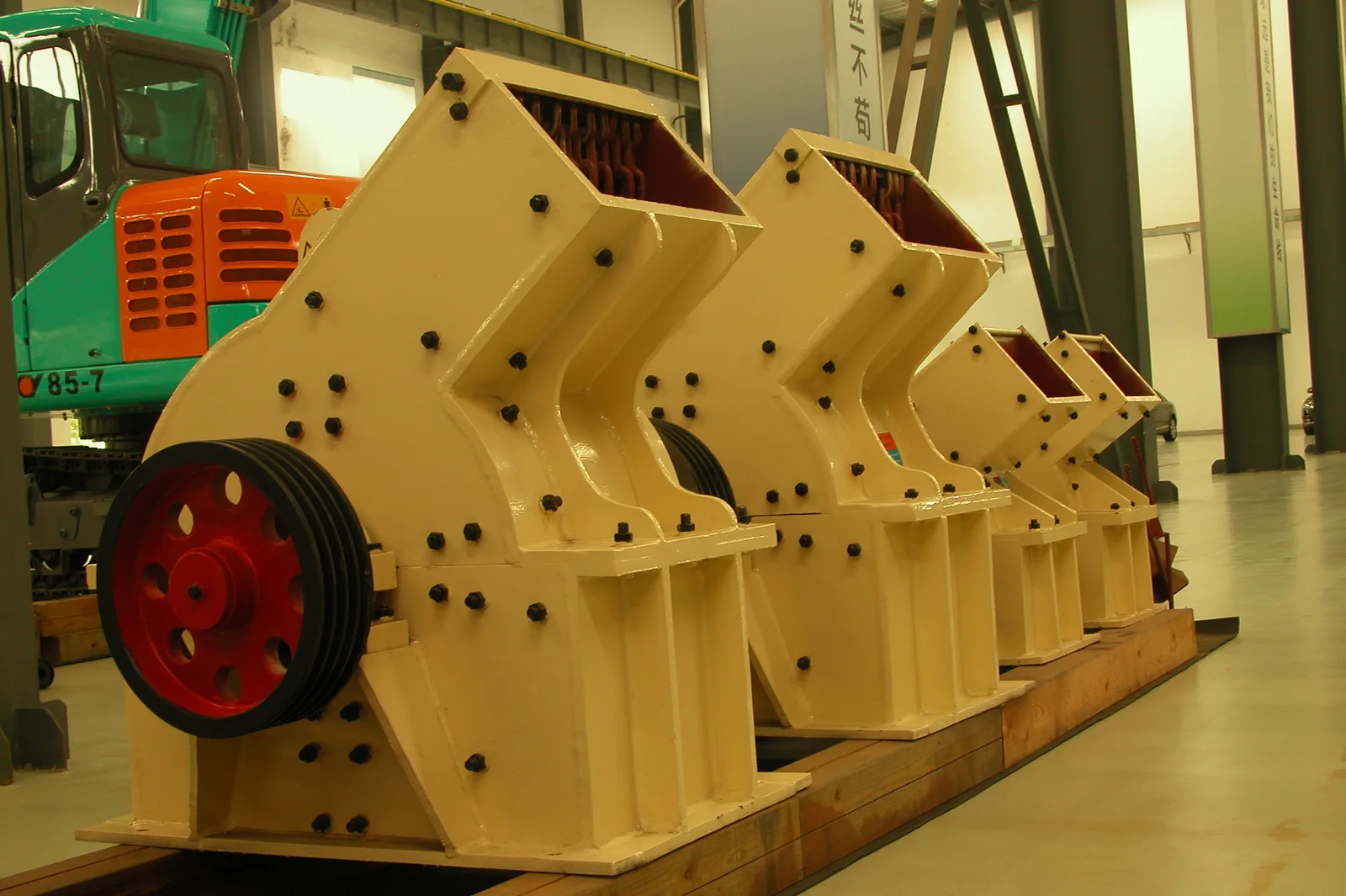 Multiple Cronus hammer crushers manufactured as a batch