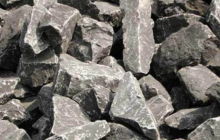 Limestone suitable for hammer crushing